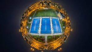 الدليل الشامل لإنشاء الملاعب الرياضية: من بناء ملاعب البادل إلى أرضيات كرة السلة المصنوعة من الفينيل